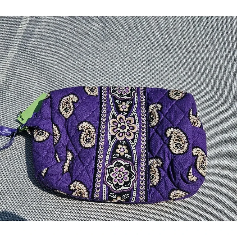 NWT VERA BRADLEY SIMPLY VIOLET LINED‎ MEDIUM MAKEUP BAG-RETIRED SPRING 2011